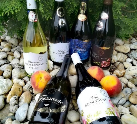 OVOCNÉ VÍNA MILURON