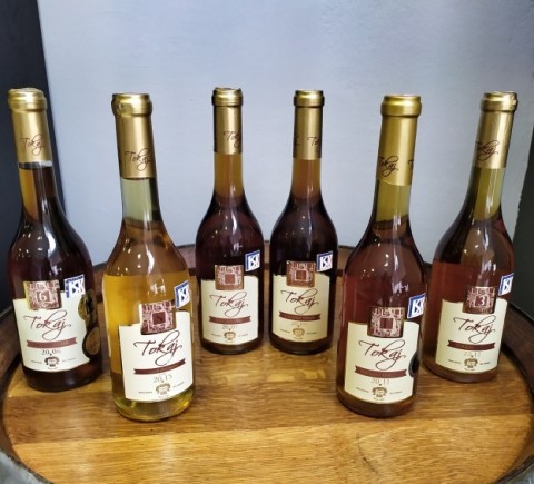 TOKAJ & CO